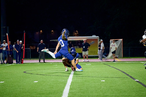 25_STM_V_Neville_20250927_pic_JC_09215