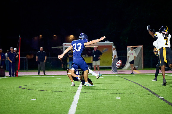 25_STM_V_Neville_20250927_pic_JC_09218